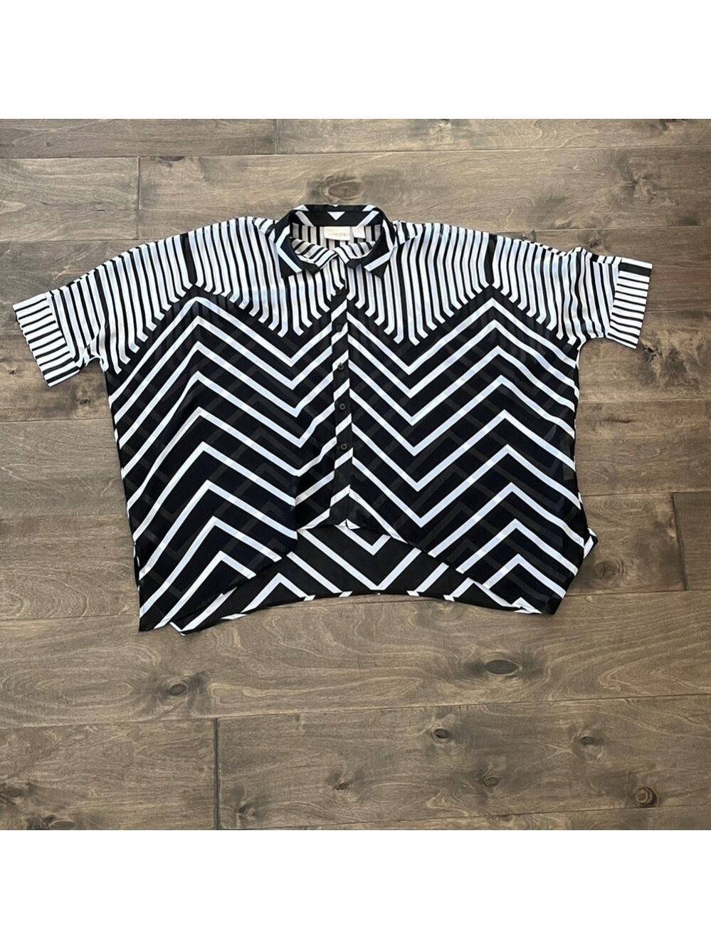 EUC Chicos Sheer Black and White Abstract Stripe Top